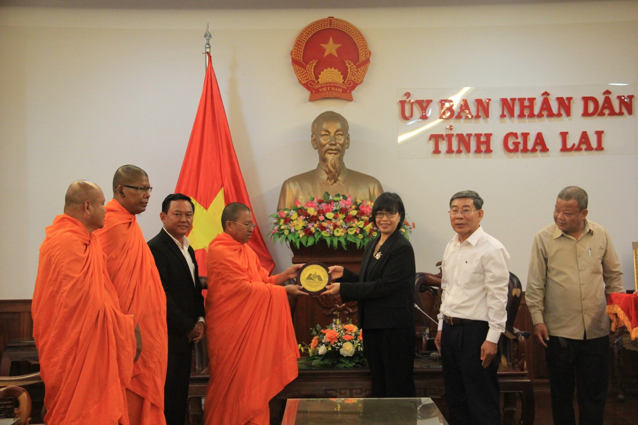Gia Lai và Ratanakiri (Campuchia) tăng cường hiểu biết qua kênh tôn giáo