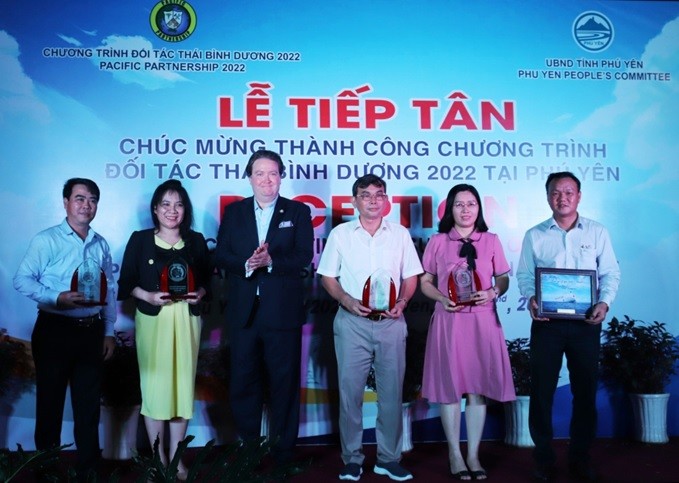 Góp phần tăng cường mối quan hệ hợp tác toàn diện giữa Hoa Kỳ và Việt Nam