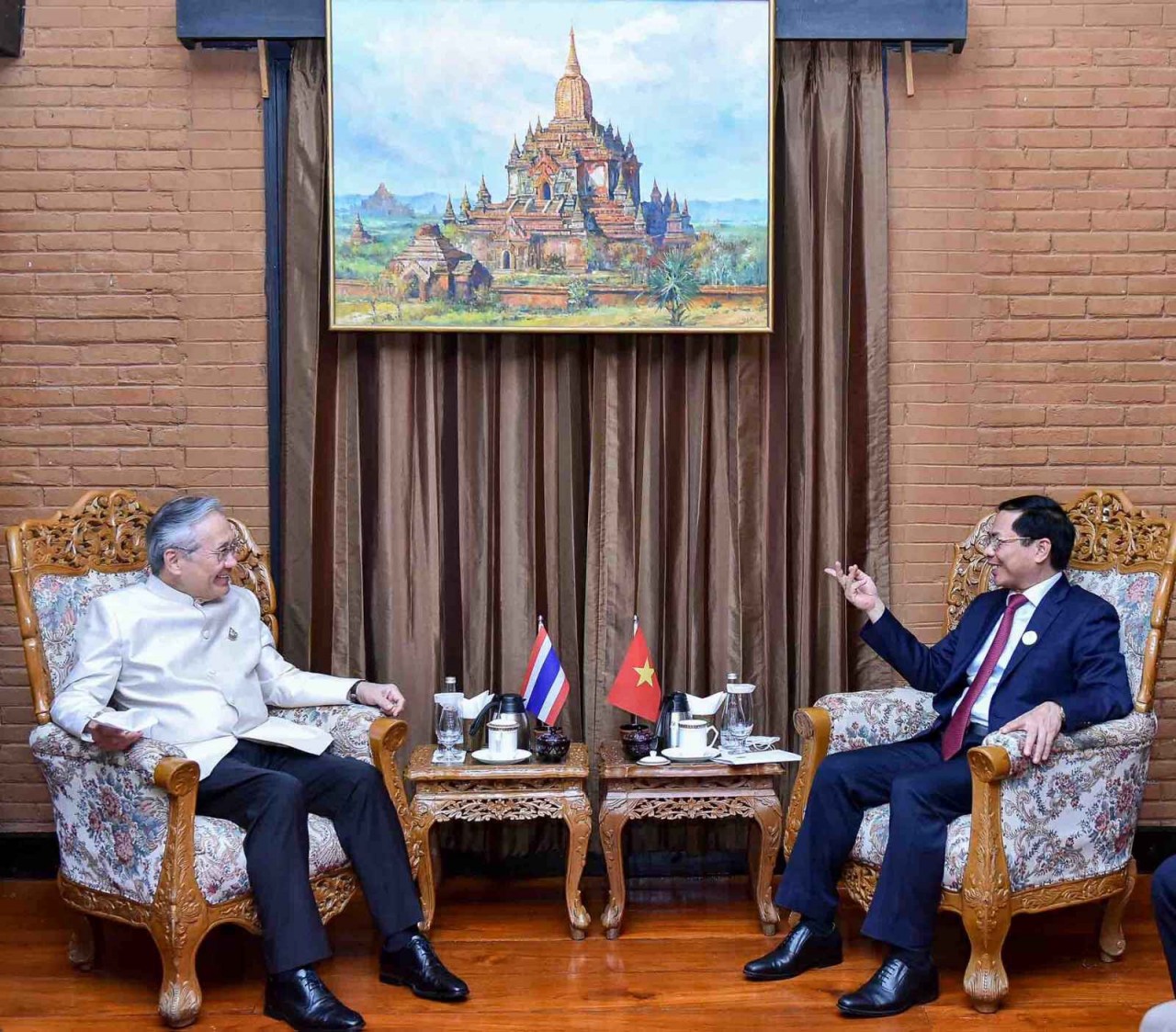 Tiếp tục đưa hợp tác Việt Nam - Lào đi vào chiều sâu và ngày càng hiệu quả