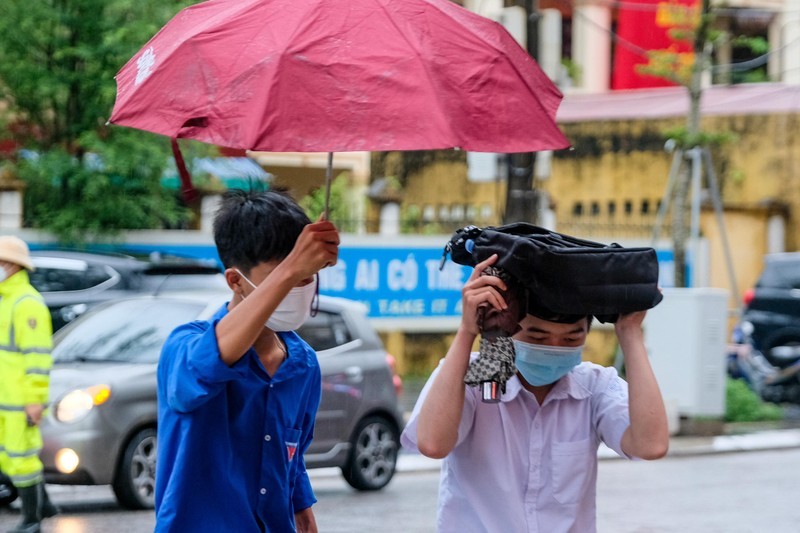 Nhiều hoạt động tiếp sức mùa thi trên cả nước
