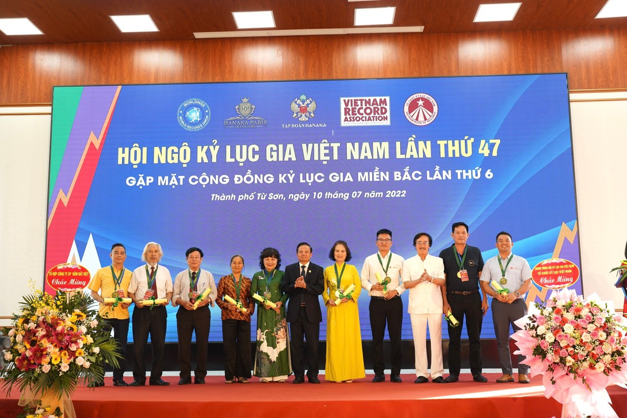 Ghi nhận thêm 6 kỷ lục mới của các cá nhân, đơn vị