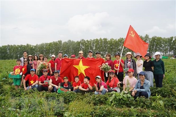 Đoàn Đại sứ quán Việt Nam tại Liên bang Nga có gần 40 thành viên (Ảnh: Duy Trinh/TTXVN).