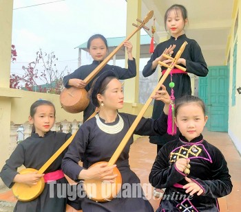 ve quan ha nghe tieng hat than tien