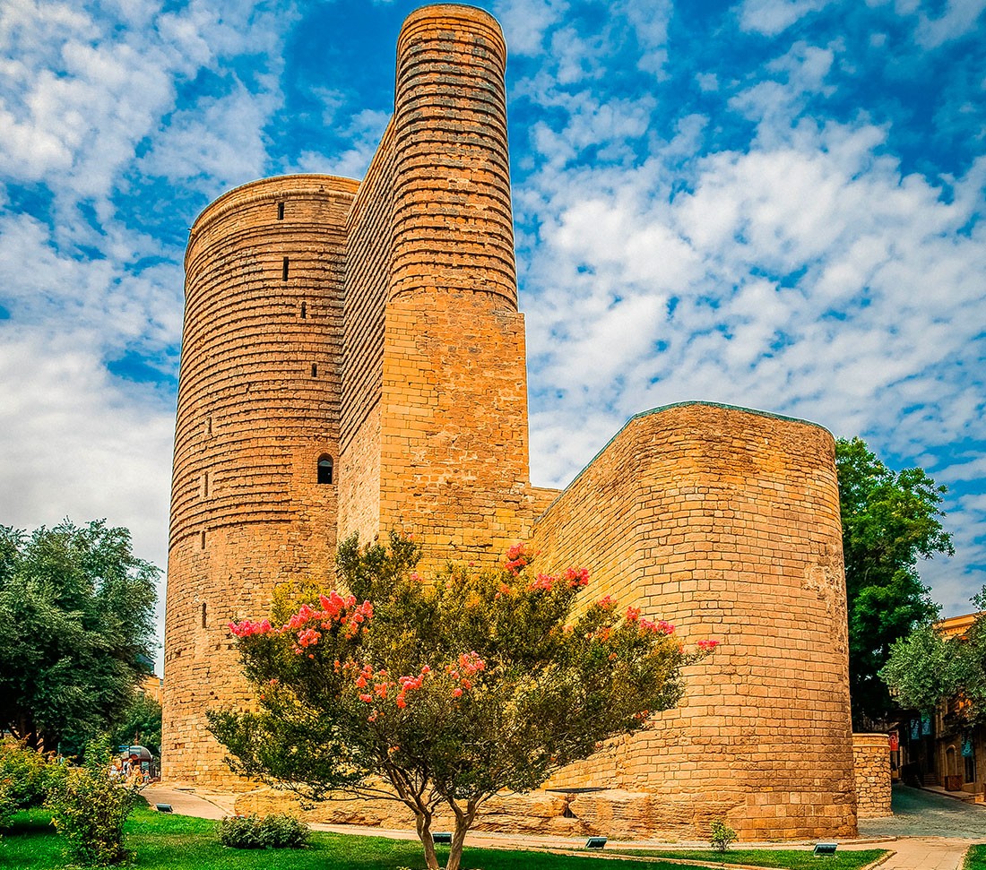 Azerbaijan: 9 địa điểm du lịch nổi tiếng ở Thủ đô Baku