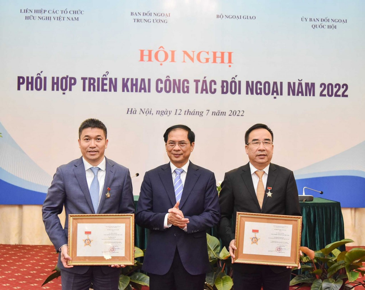 Tăng cường phối hợp thực hiện nhiệm vụ đối ngoại của Đảng và Nhà nước