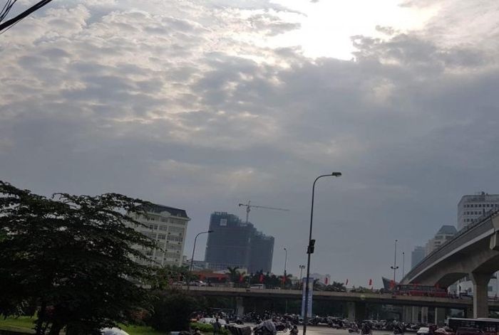 Thời tiết 13/7/2022: Hà Nội có mây, mưa rào và dông rải rác