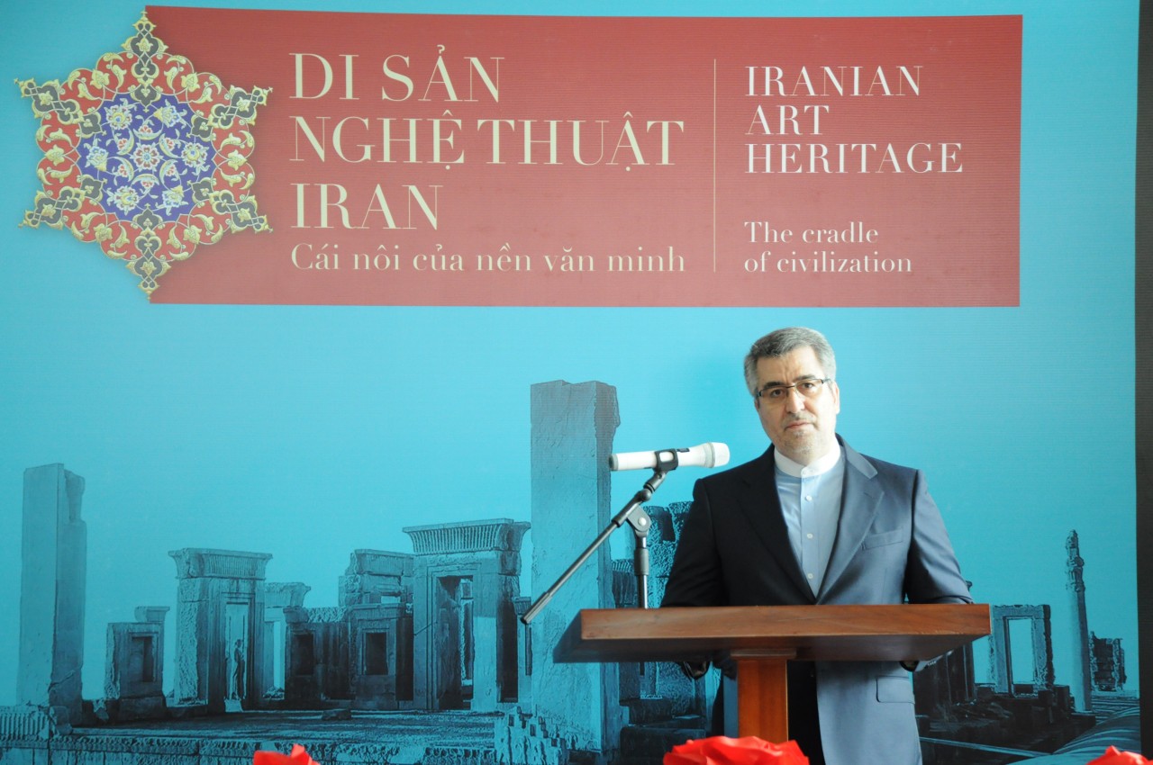 ông Ali Akbar Nazari, Đại sứ nước Cộng hòa Hồi giáo Iran (Ảnh: Hải An). ông Ali Akbar Nazari, Đại sứ nước Cộng hòa Hồi giáo Iran (Ảnh: Hải An).