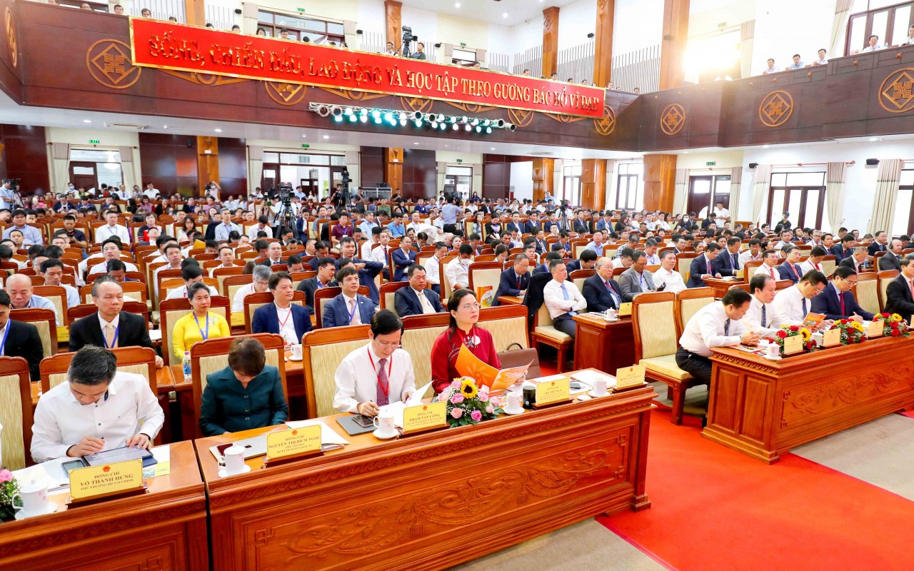 Thủ tướng Phạm Minh Chính dự Hội nghị xúc tiến đầu tư tỉnh Hậu Giang Thủ tướng Phạm Minh Chính dự Hội nghị xúc tiến đầu tư tỉnh Hậu Giang