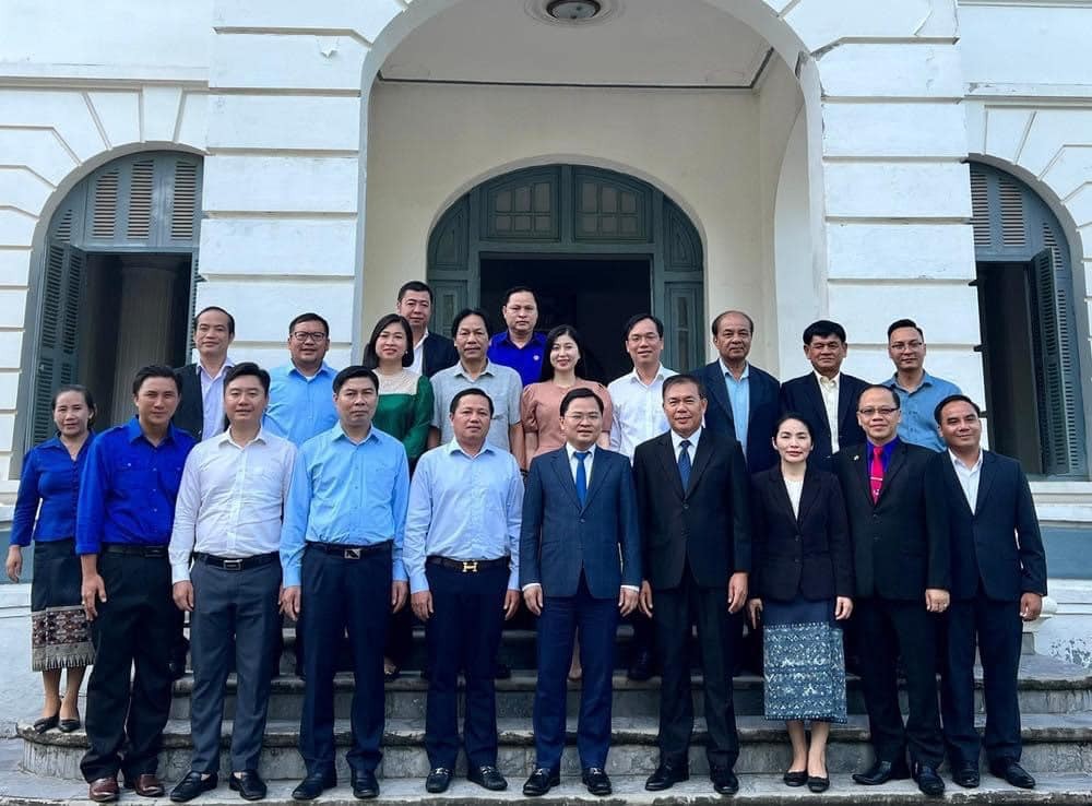 Tăng cường hoạt động hợp tác, giao lưu thanh niên biên giới Việt - Lào