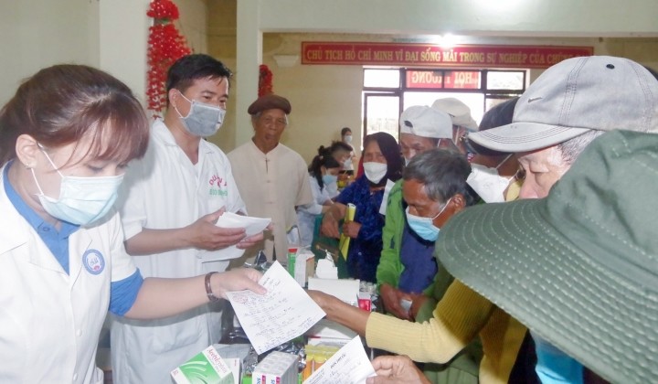 Thặt chặt mối quan hệ hữu nghị giữa 2 tỉnh Thừa Thiên Huế và Sê Kông (Lào) qua nhiều hoạt động ý nghĩa, thiết thực