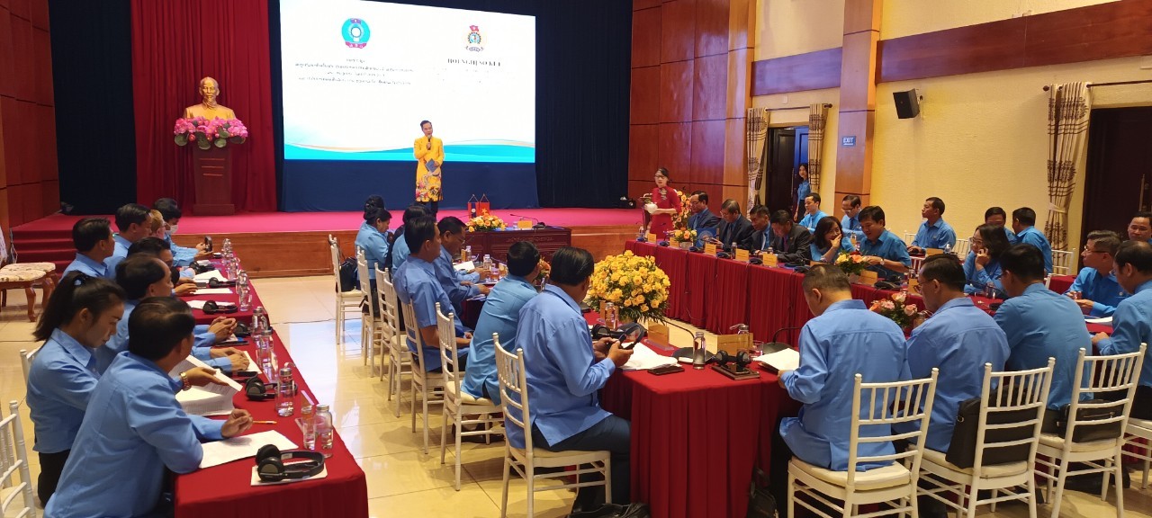 Hợp tác đào tạo cán bộ công đoàn góp phần khăng khít quan hệ Việt - Lào