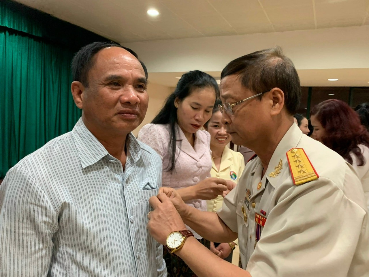 Gặp mặt kỷ niệm 50 năm chiến dịch phòng ngự Cánh Đồng Chum Xiêng Khoảng thắng lợi mùa mưa năm 1972
