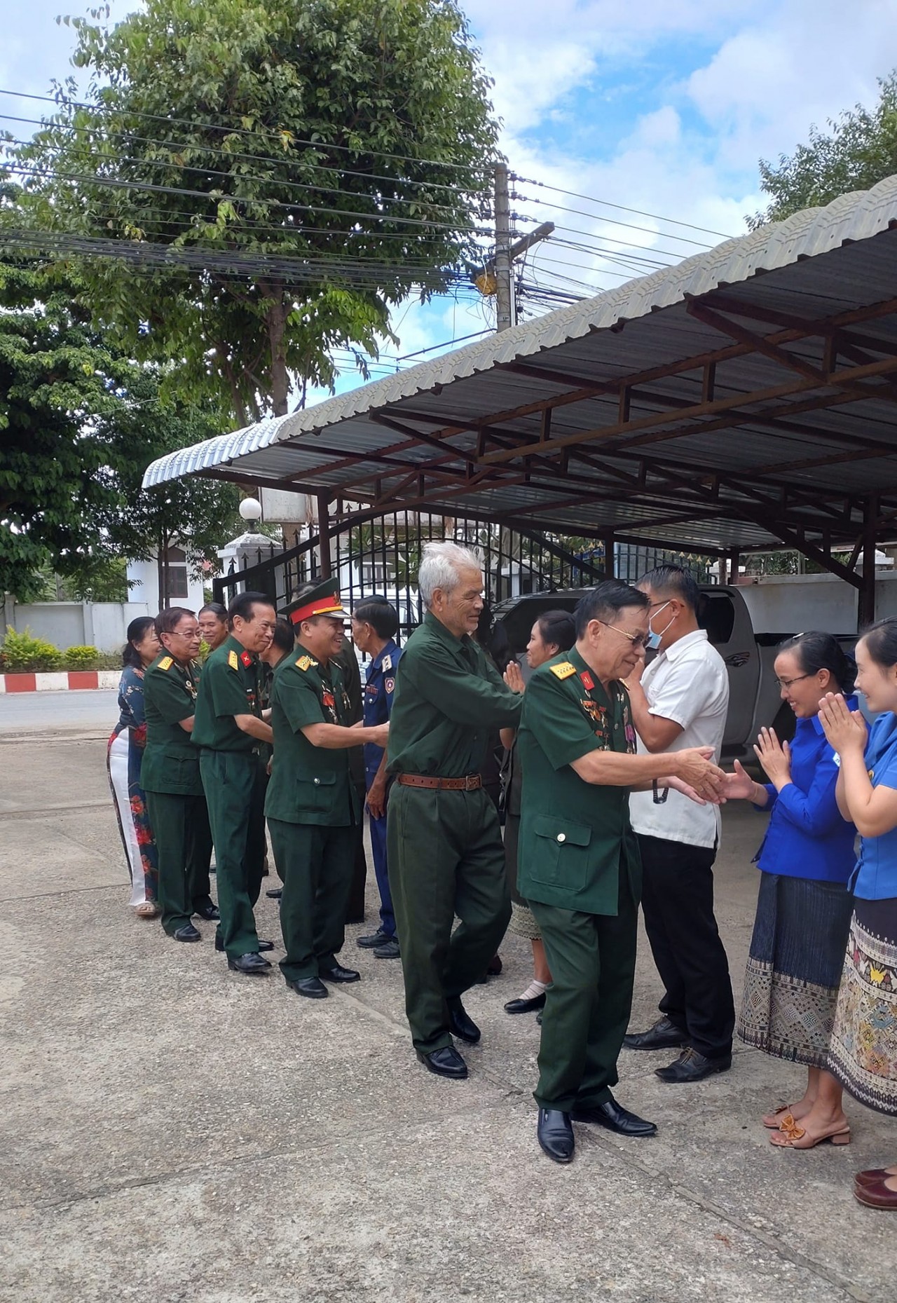 Gặp mặt kỷ niệm 50 năm chiến dịch phòng ngự Cánh Đồng Chum Xiêng Khoảng thắng lợi mùa mưa năm 1972