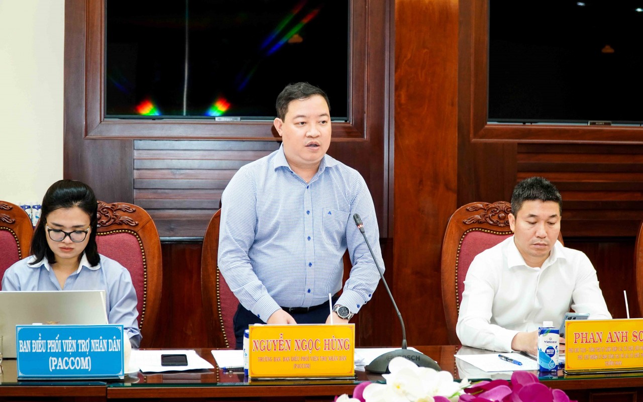 Đoàn công tác Ủy ban Công tác về các tổ chức phi chính phủ nước ngoài làm việc tại Bến Tre