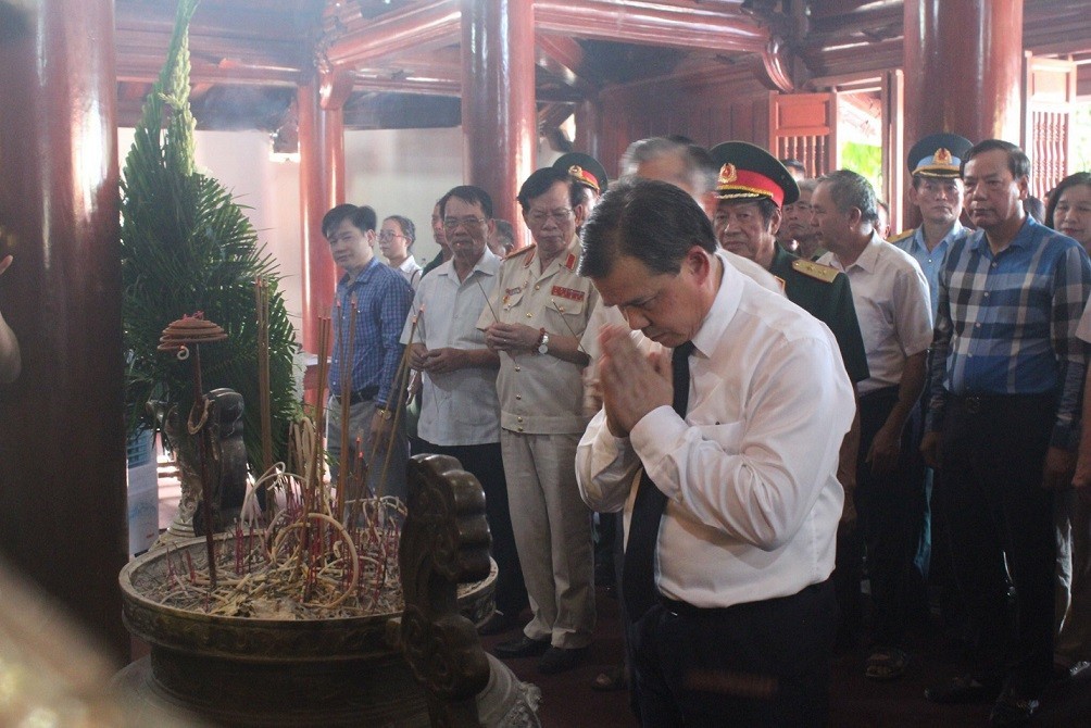 Nghĩa trang liệt sĩ quốc tế Việt - Lào (Anh Sơn, Nghệ An): Nghĩa trang duy nhất mang tên hai quốc gia, hai dân tộc