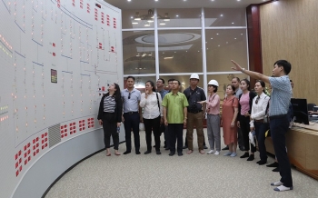Việt - Lào chia sẻ kinh nghiệm vận hành hồ đập thủy điện an toàn