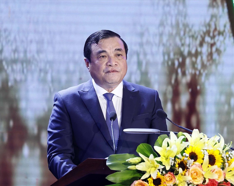 Đồng chí Phan Việt Cường, Bí thư Tỉnh ủy Quảng Nam trình bày diễn văn tại Lễ kỷ niệm (Ảnh: Báo Lao động)