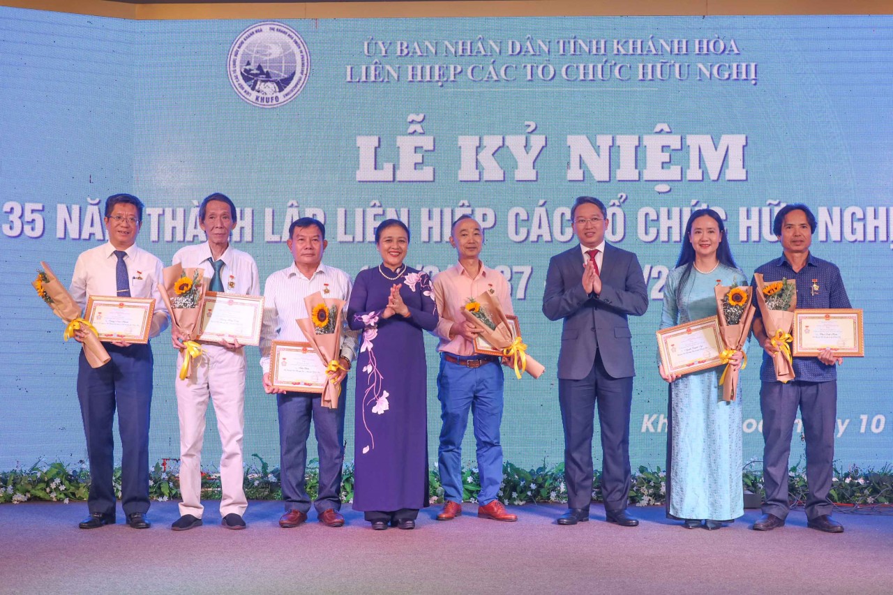 Kỷ niệm 35 năm thành lập Liên hiệp các tổ chức hữu nghị tỉnh Khánh Hòa
