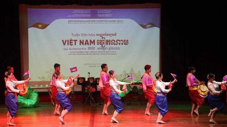 Tuần Văn hóa Việt Nam tại Campuchia: Tăng cường tình đoàn kết, hữu nghị giữa hai nước