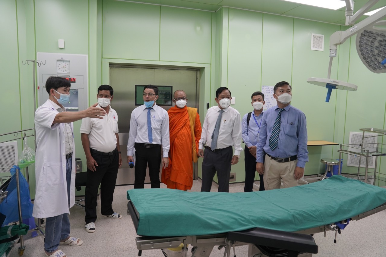 Việt Nam – Campuchia hợp tác phát triển du lịch chăm sóc sức khỏe