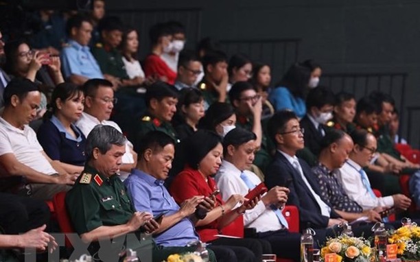 Chung tay chia sẻ nỗi đau da cam