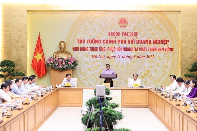 Thủ tướng lắng nghe chia sẻ, hiến kế của cộng đồng doanh nghiệp