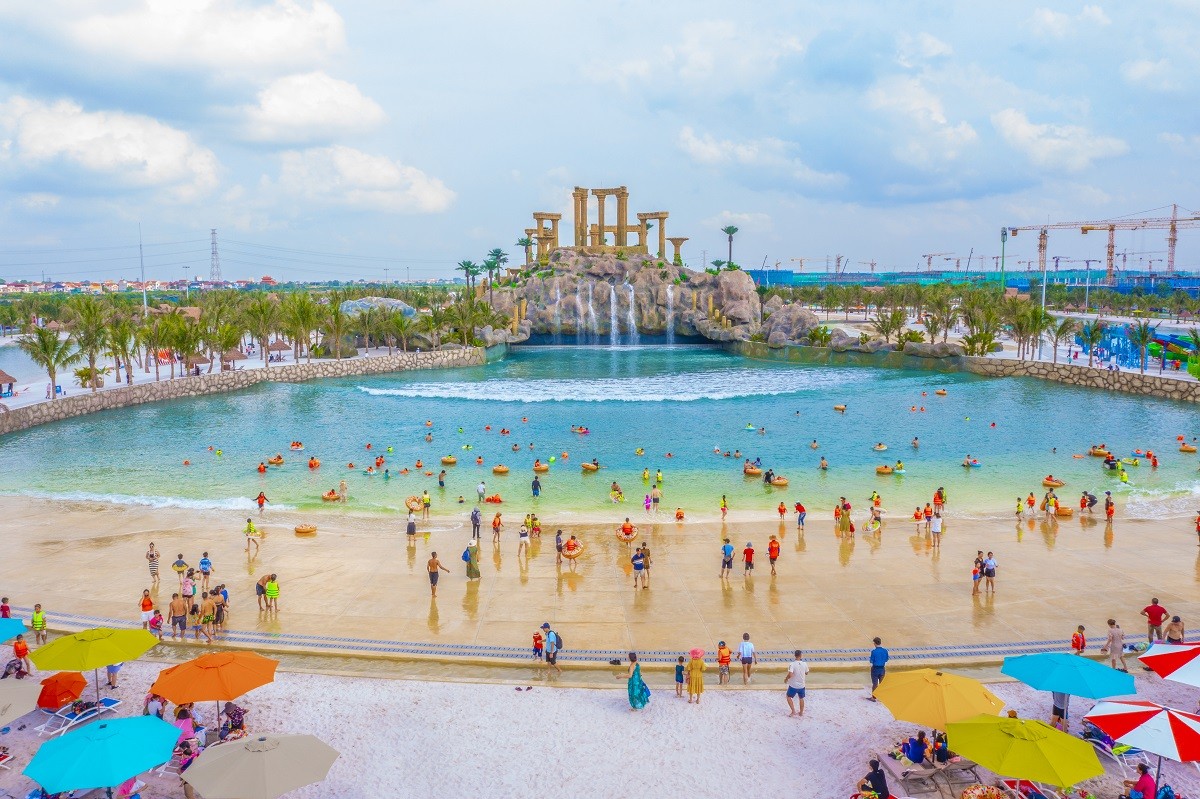 Đại đô thị biển Vinhomes Ocean Park 2 – The Empire “hút” giới nhà giàu khu vực phía Nam