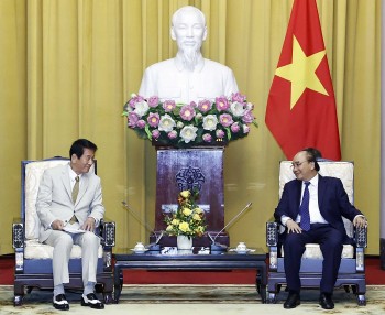 Chủ tịch nước Nguyễn Xuân Phúc tiếp cựu Đại sứ đặc biệt Việt Nam - Nhật Bản
