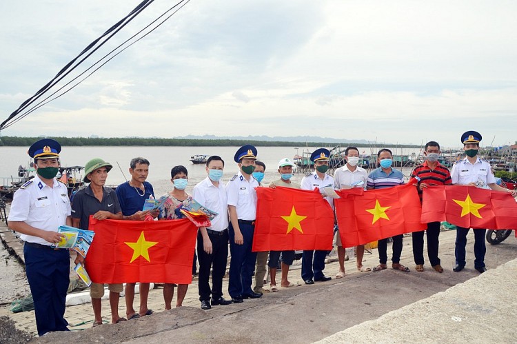 Tuyên truyền Luật Cảnh sát biển Việt Nam: Hiệu quả từ thực tiễn