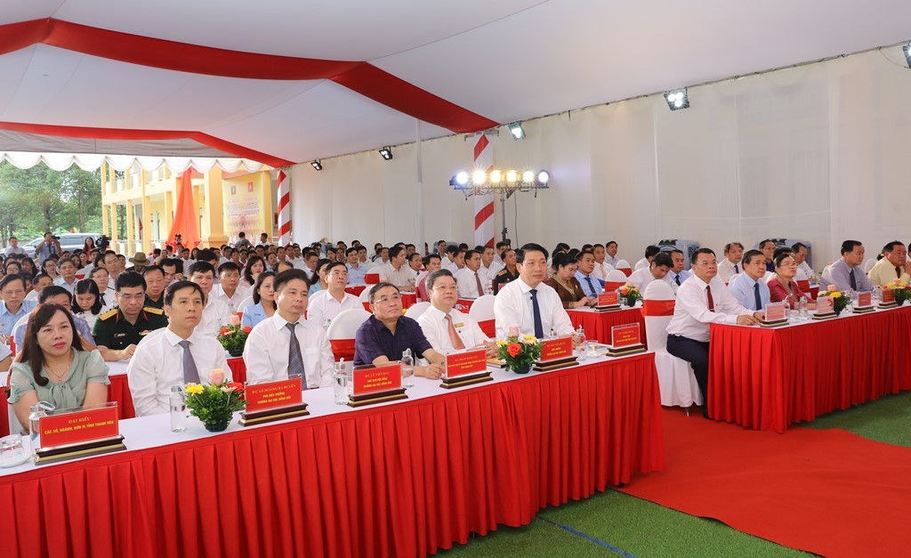 Hủa Phăn (Lào) tổ chức bàn giao công trình nhà ký túc xá sinh viên Lào tại Thanh Hoá