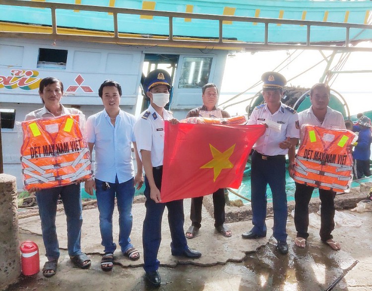 Đẩy mạnh tuyên truyền, phổ biến Luật Cảnh sát biển trên địa bàn Tây Nam bộ