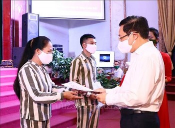 Đặc xá năm 2022: Niềm vui của phạm nhân chờ ngày đặc xá