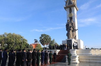 Đài hữu nghị Việt Nam - Campuchia: Biểu tượng tình đoàn kết, hữu nghị hai nước