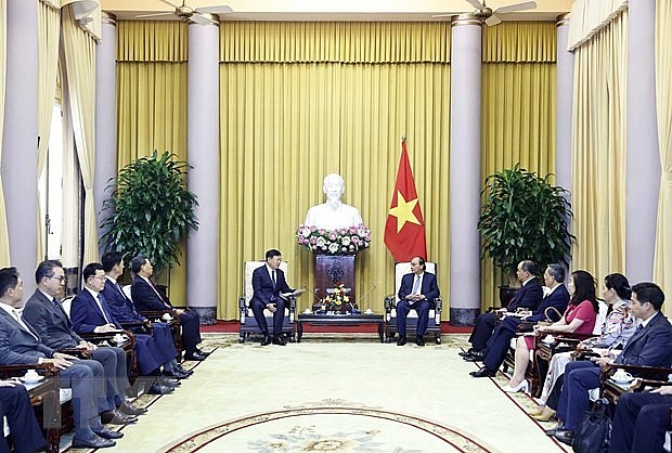 Chủ tịch nước Nguyễn Xuân Phúc tiếp  Chủ tịch Tập đoàn Lotte  | Chính trị | Vietnam+ (VietnamPlus)