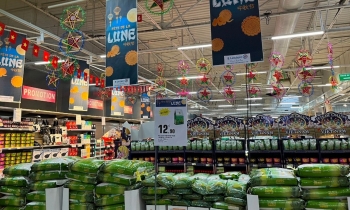 Gạo Việt Nam lên kệ đại siêu thị ở Pháp