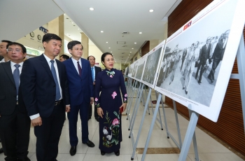Quan hệ Việt Nam - Lào: Trường tồn và Phát triển