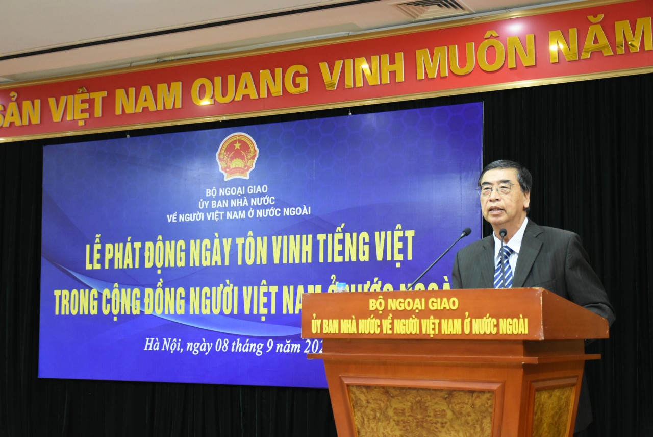 Phát động Ngày Tôn vinh tiếng Việt trong cộng đồng người Việt Nam ở nước ngoài