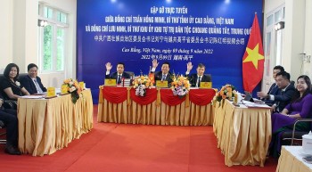 tinh cao bang viet nam va khu tu tri dan toc choang quang tay trung quoc tang cuong hop tac