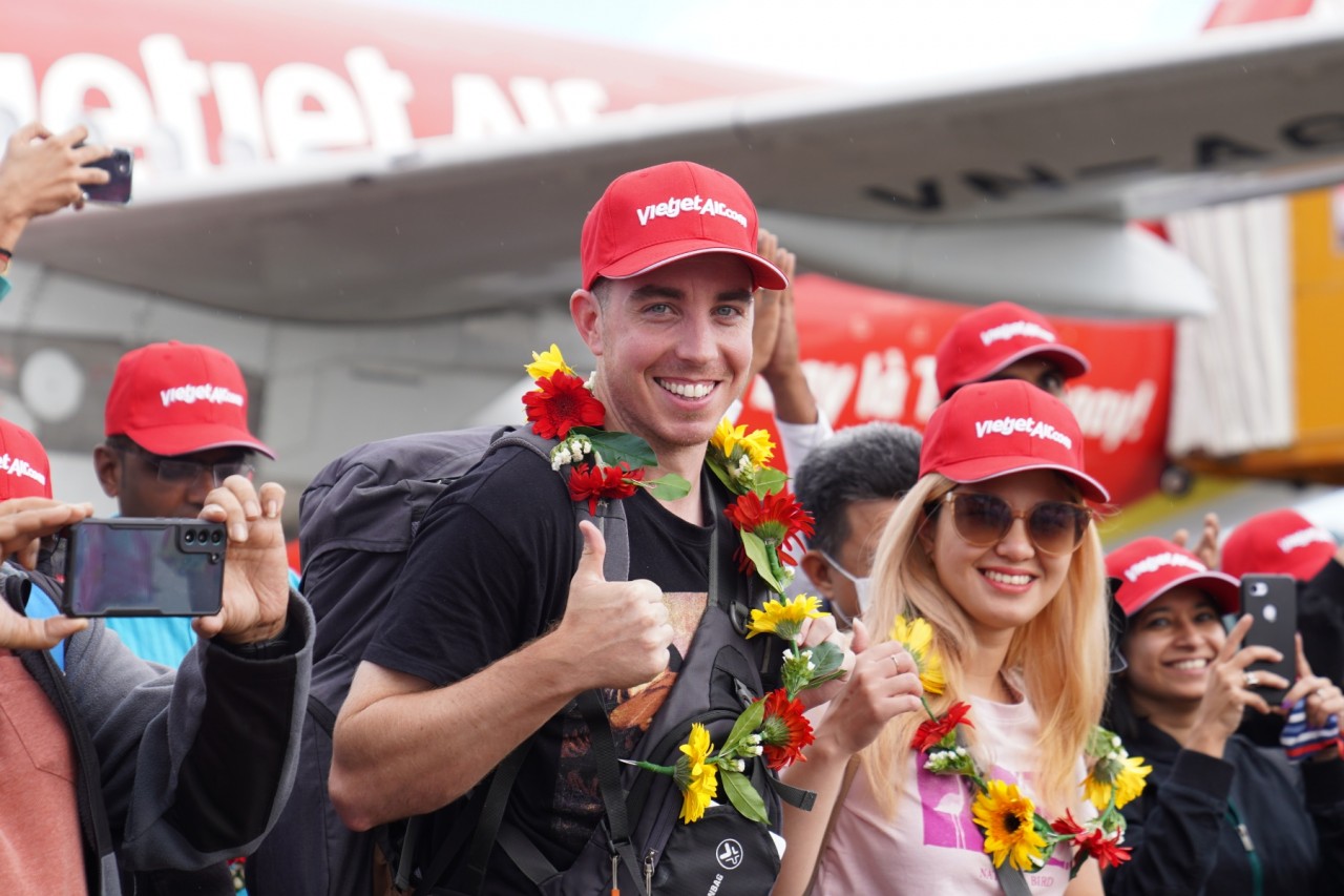 Tiếp tục mở rộng mạng bay đến Ấn Độ, Vietjet khai trương hai đường bay mới kết nối Phú Quốc với New Delhi, Mumbai
