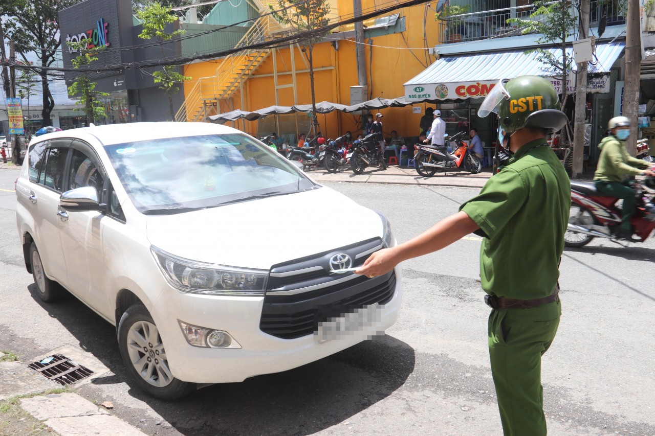 Cần Thơ ra quân kiểm tra, xử lý vi phạm về trật tự an toàn giao thông