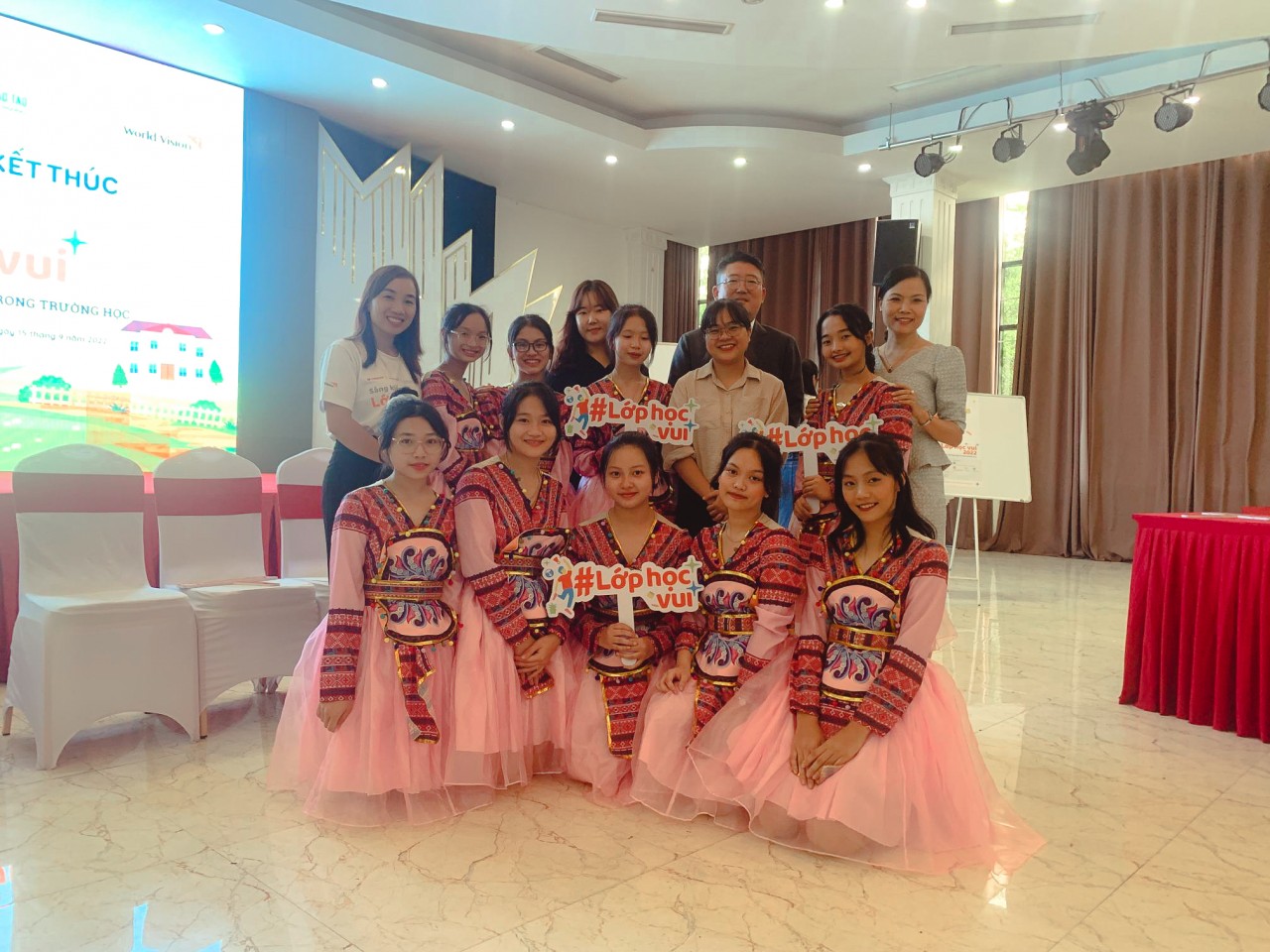 World Vision Việt Nam và Orion Food Vina tổng kết Dự án “Lớp học vui/Hope in Class”