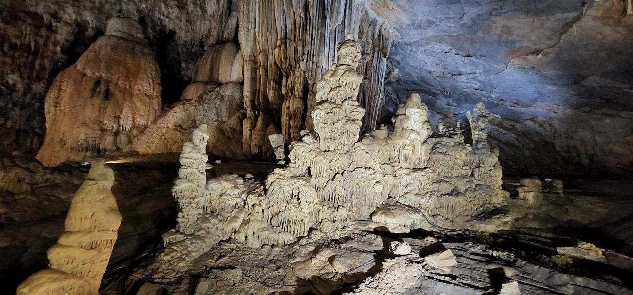 IUCN thúc đẩy hợp tác phát triển du lịch hang động giữa Việt Nam và Lào
