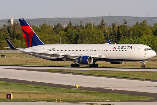 Cùng Traveloka tìm hiểu về hãng hàng không Delta Airlines Cùng Traveloka tìm hiểu về hãng hàng không Delta Airlines
