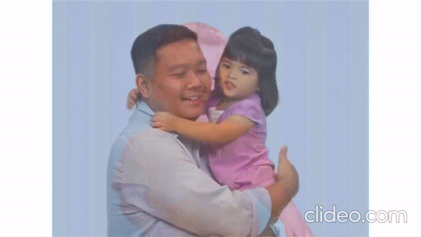 Dạy con sử dụng ngôn ngữ ký hiệu từ khi còn nhỏ sẽ xây dựng được mối quan hệ gắn bó giữa cha mẹ và con 