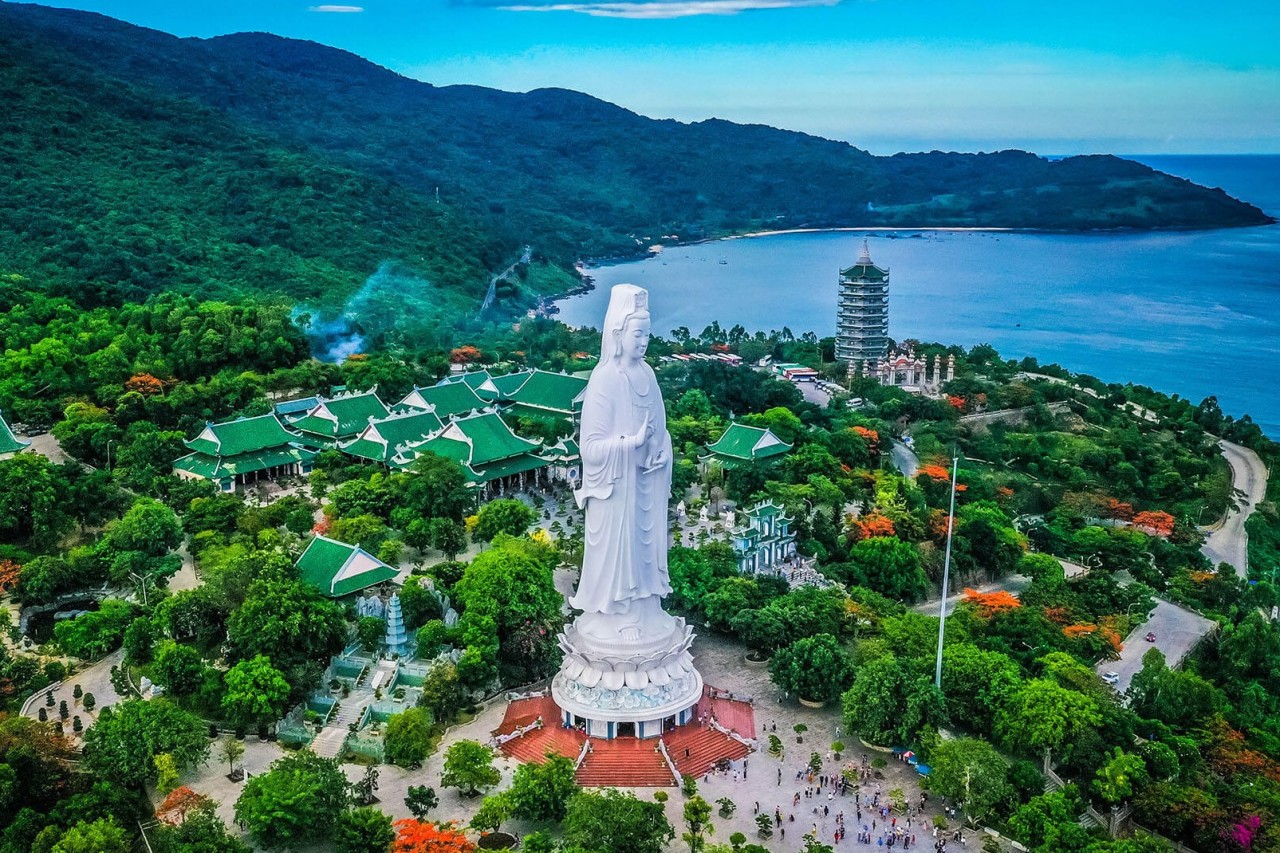 Chùa Linh Ứng - Chốn bình yên giữa lòng Đà Nẵng