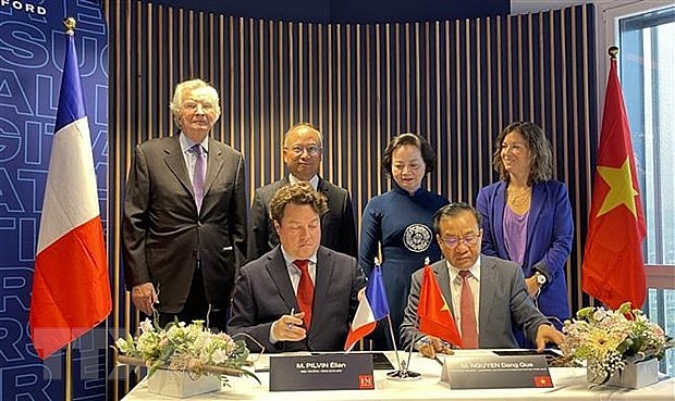 Đẩy mạnh hợp tác Việt-Pháp trong đào tạo và bồi dưỡng công chức | Xã hội | Vietnam+ (VietnamPlus)