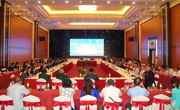 Liên hoan hữu nghị nhân dân Việt Nam – Lào lần thứ V: Thống nhất 6 vấn đề lớn