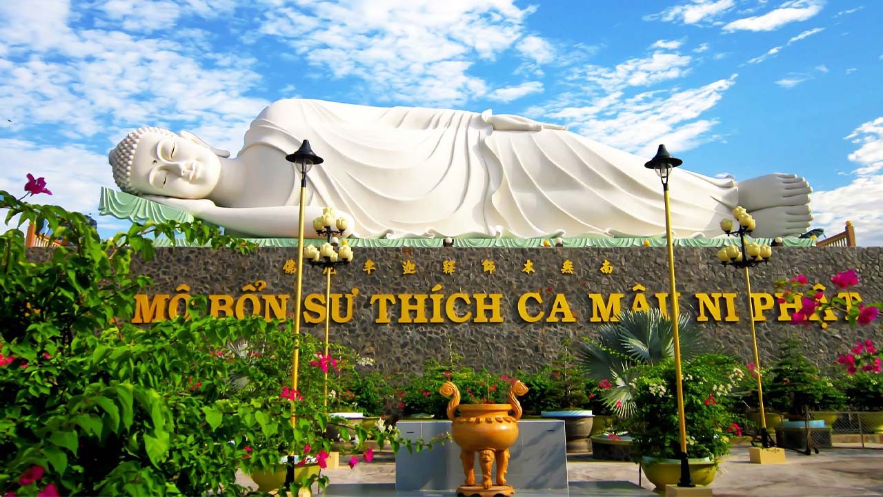 Tượng Phật Thích Ca nằm (Ảnh sưu tầm).