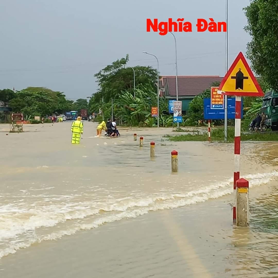 Nghệ An thiệt hại nặng nề do ngập lụt, lũ quét, sạt lở đất