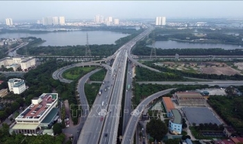 Nhà báo Đức ấn tượng với thành tựu phát triển và nâng cao đời sống nhân dân của Việt Nam